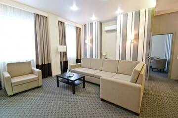 Deluxe Suite в Гостинице City Star